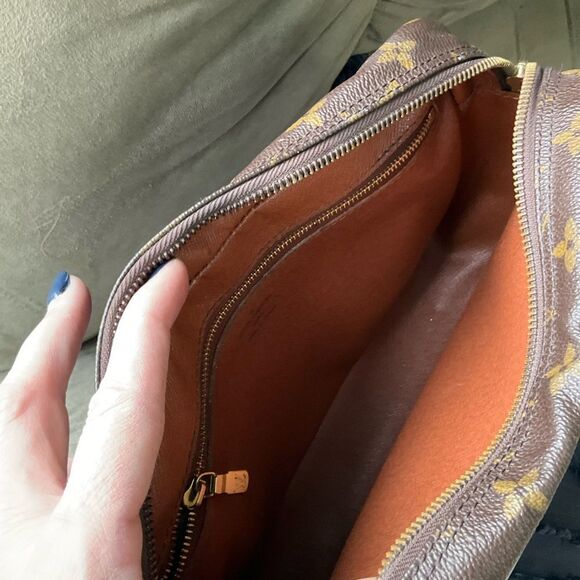 Louis Vuitton Brown and Tan Monogram Trocadero - Picture 2 of 7